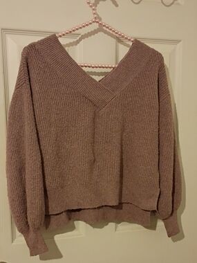 Pink Rose Purple 💜 Sweater
